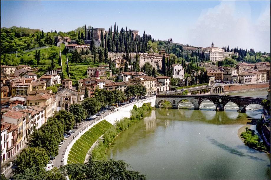 B&B Borgo Re Teodorico ヴェローナ エクステリア 写真